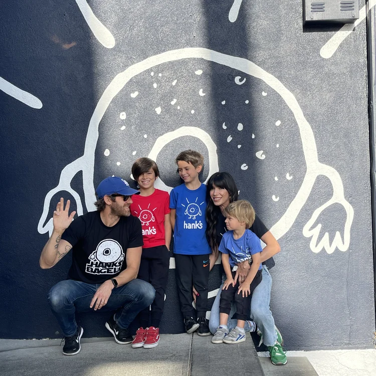 Hank's Bagels community